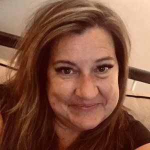 Meet your Posher, Claire